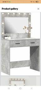 vanity table