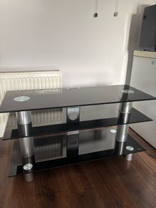 tv table