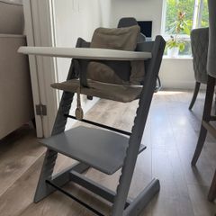Stokke Tripp Trappe high chair