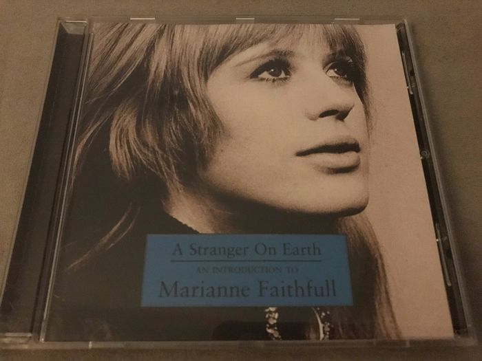 A Stranger On Earth: An Introduction To Marianne Faithful    CD