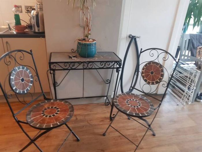 bistro set