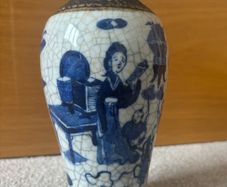 Antique Blue White Chinese Crackle Glaze Vase Brown Chenghua Nian Zhi Mark