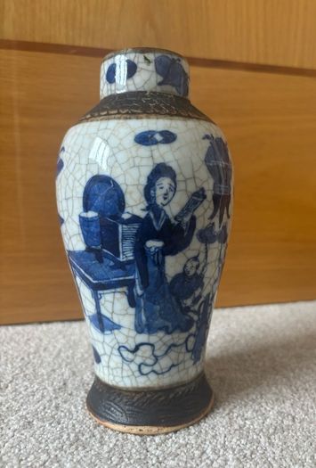 Antique Blue White Chinese Crackle Glaze Vase Brown Chenghua Nian Zhi Mark
