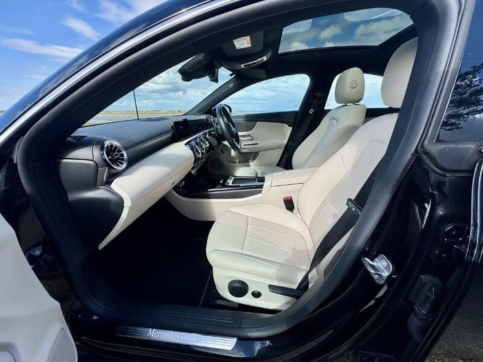 2024 Mercedes-Benz CLA 250e Plug-in Hybrid