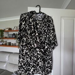 David Nieper suit size 22