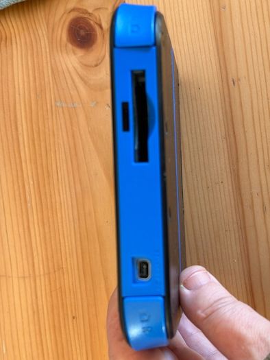 blue 2ds
