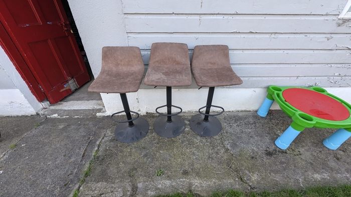 Island Chairs