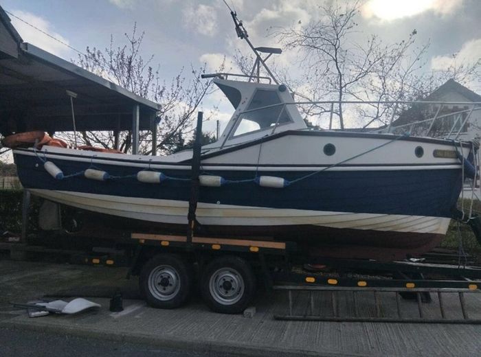 23ft mitchell boat