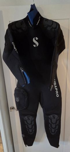 Novascotia Semi Dry Suit
