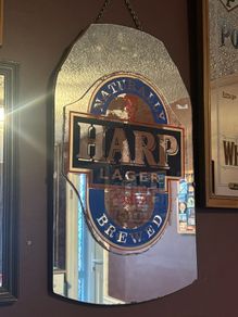 Harp mirror