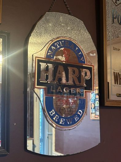 Harp mirror