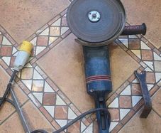 Bosch Angle Grinder GWS 21-230 HV Professional - 110V
