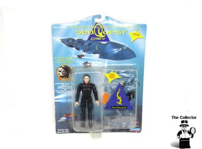 Vintage SeaQuest DSV Lieutenant Commander Katherine Hitchcock Action Figure Playmates 1993 MOC Brand New Sealed