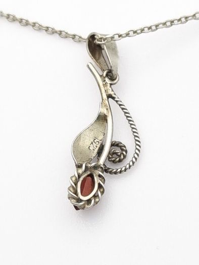 Vintage Sterling Silver Carnelian Flower Necklace