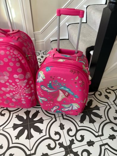 Luggage 3 piece, good condition.