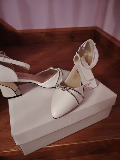 Women's Shoes NEW
