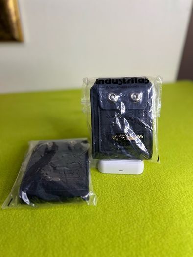 Black Leather Quality Wallet for Men's Perfect Gift Black Coin saver.