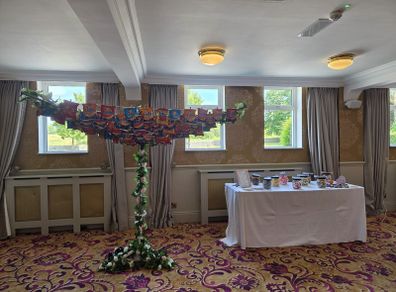Wedding Crisps Wall / Tree / Line