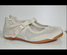 BNIB Merrill Lorelei Emme Shoes size 7