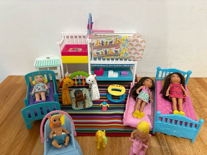 Barbie Skipper & Chelsea Set
