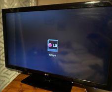 LG TV 42 inch