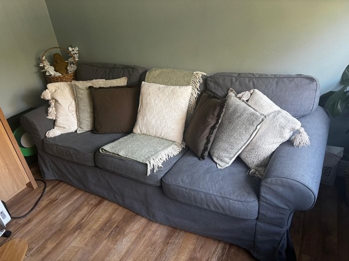 sofa/couch great condition