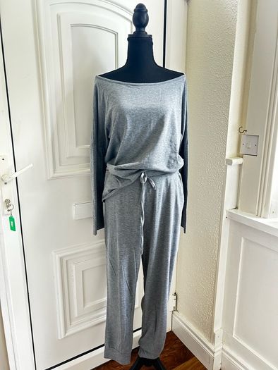 Jumpsuit - off-shoulder