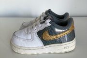 Nike Air Force 1 trainers, junior 5.5/eur 22