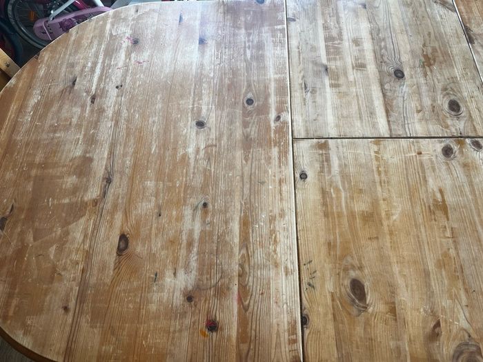 free - dinning table
