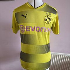Borussia Dortmund 2017/18 Home Jersey - Small size