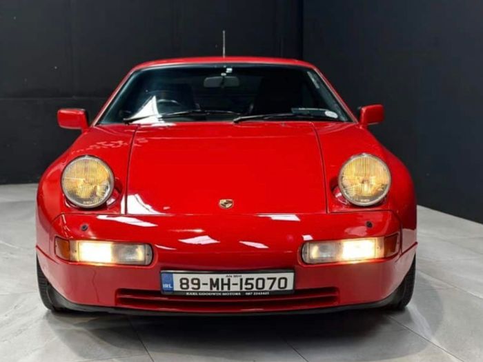 Porsche 928 S4 5.0 V8 Automatic