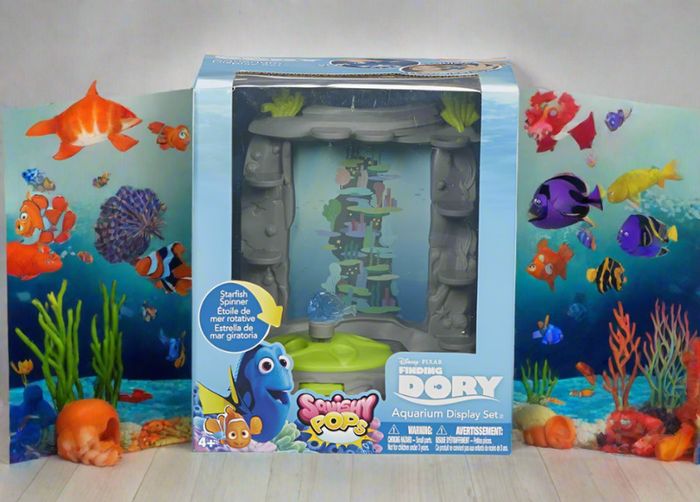 BRAND NEW Disney Pixar Finding Dory Aquarium Display Set