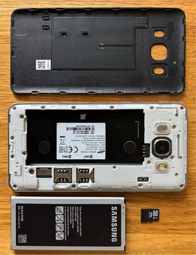 Samsung Galaxy J5 dual sim , SIM Free