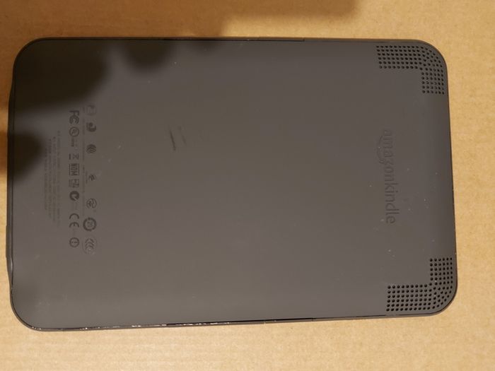 Amazon Kindle, Model No. D00901, Needs new Battery I think, not coming on