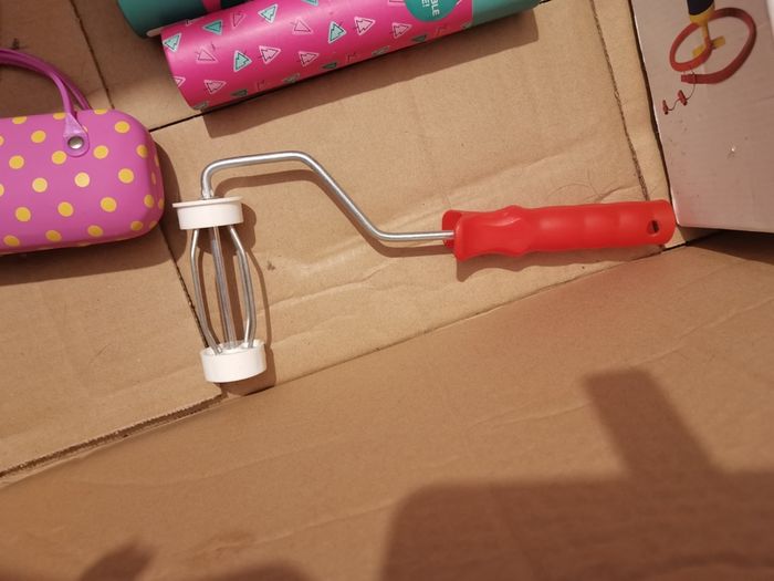toilet roll holder