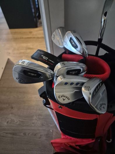Golf clubs