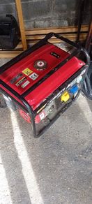 Petrol generator