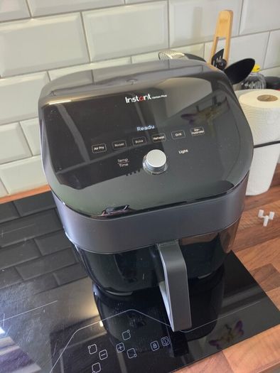 Airfryer InstantPot Vortex Plus 6in1 Multicooker - NEW