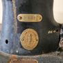 singer foot operated sowing machine Image 3