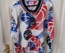 Tommy Hilfiger t-shirt/ basketball print NBA