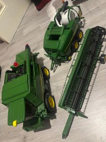 John Deere toy machinery
