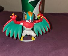 Pokemon Hawlucha Figure