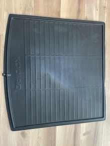 Skoda Kodiaq from 2016 to 2024 Double-Sided Genuine Boot Mat Boot Liner 565.061.163.A