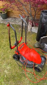 Flymo grass trimmer