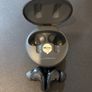 LG UT90Q earphones Image 2