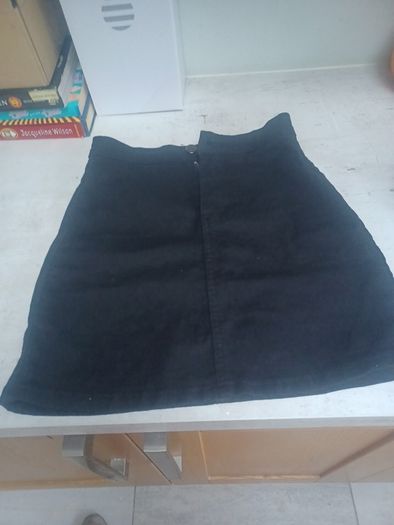 Black skirt