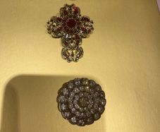 3 Stunning Vintage Brooches VGC