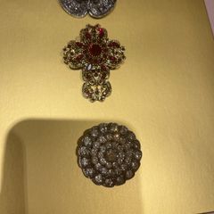 3 Stunning Vintage Brooches VGC