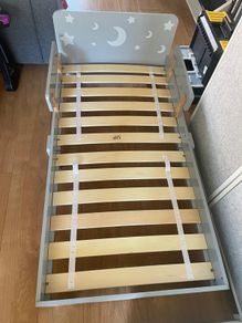 ZoneKiz toddler bed with mattress