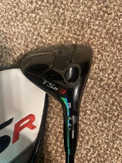 Titleist TSR3.   3 Wood